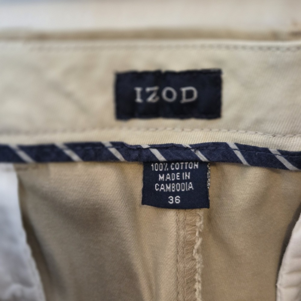 IZOD Mens Khaki Tan Pleated Front Chino‎ Shorts 100% Cotton Size 34/36 Casual - Picture 4 of 10